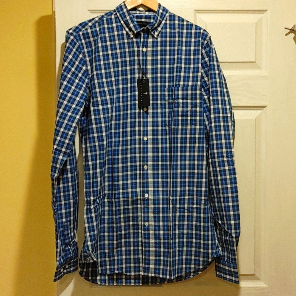 American Tall button down plaid shirt